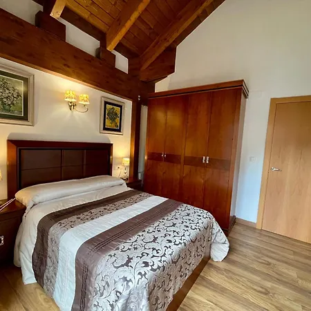 B09 - Atico En Residencial La Coma - Villmor * Benasque