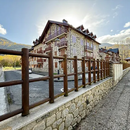 B09 - Atico En Residencial La Coma - Villmor Benasque